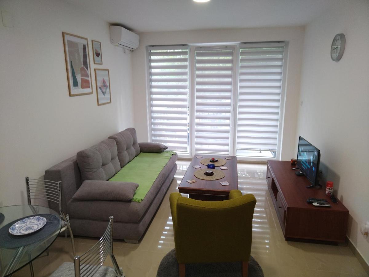 Apartman "N" Srebrno Jezero Ostrovo Kültér fotó
